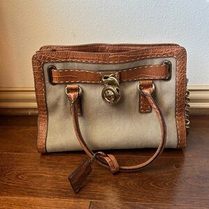 Micheal Kors Handbag